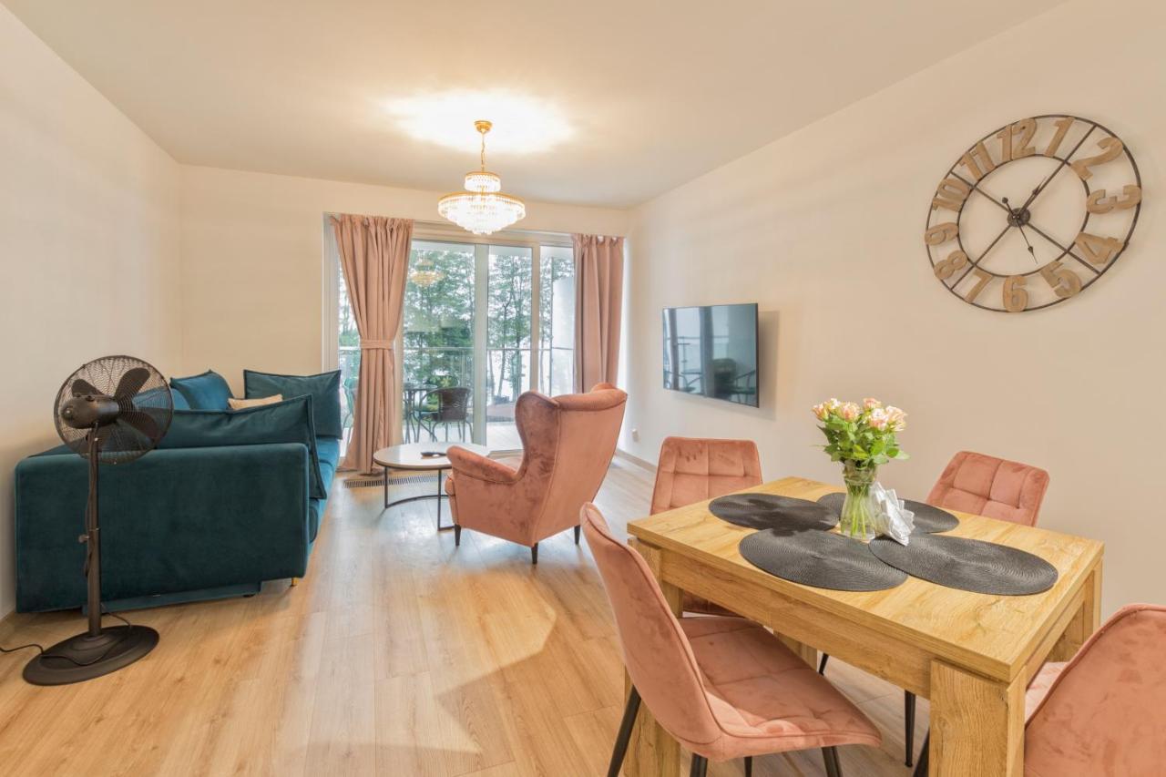 Apartament Przy Jeziorze Nr 2 ออลชติน ภายนอก รูปภาพ