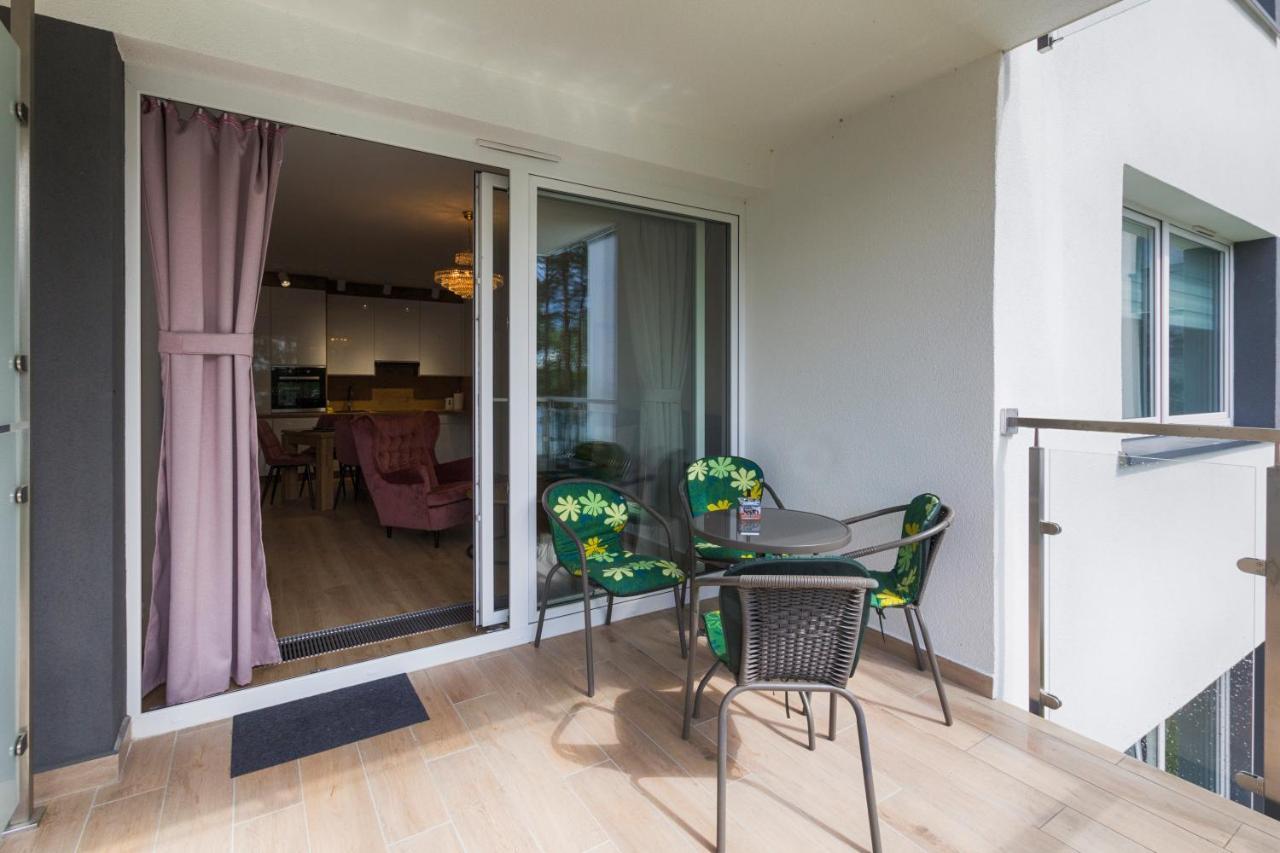 Apartament Przy Jeziorze Nr 2 ออลชติน ภายนอก รูปภาพ